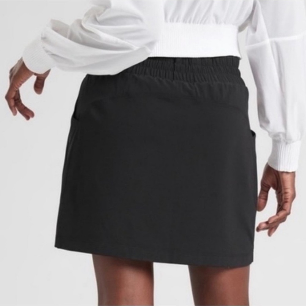 Athleta Black Excursion Hybrid Skort Size XS - Picture 3 of 10